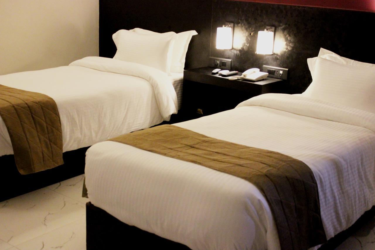 Hotel Grand Tizu Dimāpur Εξωτερικό φωτογραφία