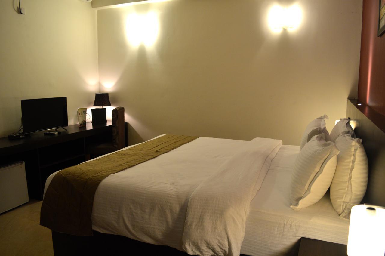 Hotel Grand Tizu Dimāpur Εξωτερικό φωτογραφία