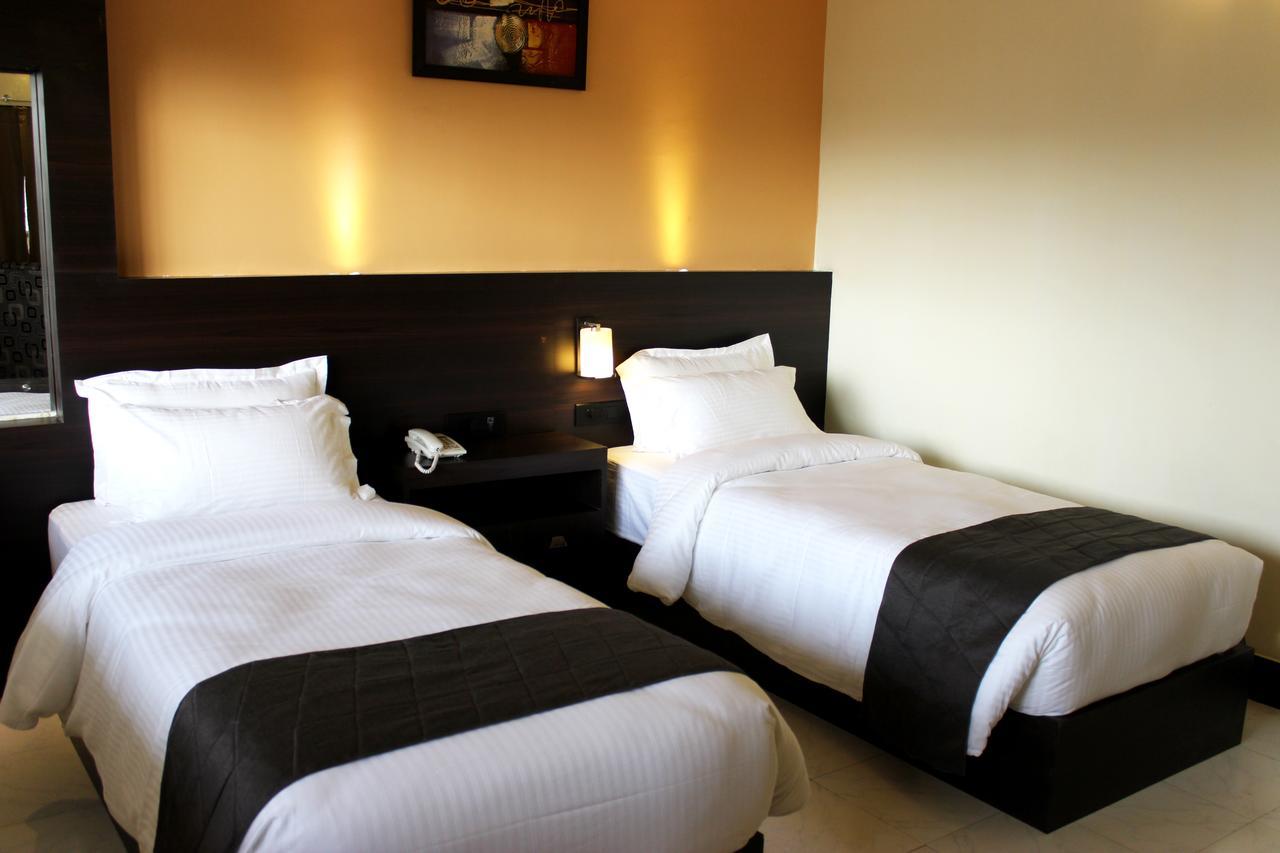 Hotel Grand Tizu Dimāpur Εξωτερικό φωτογραφία